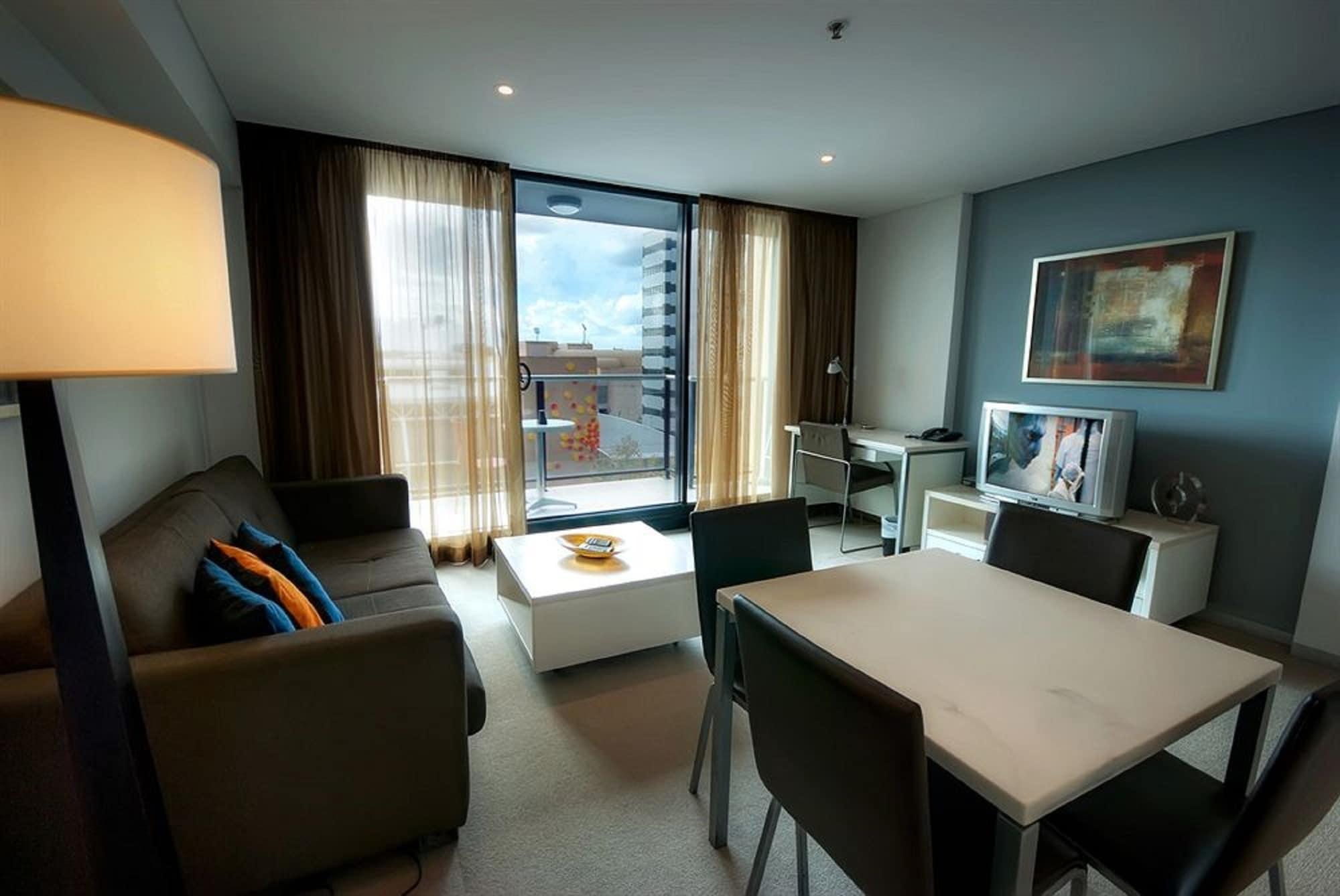 אדלייד La Loft Apartments North Terrace מראה חיצוני תמונה