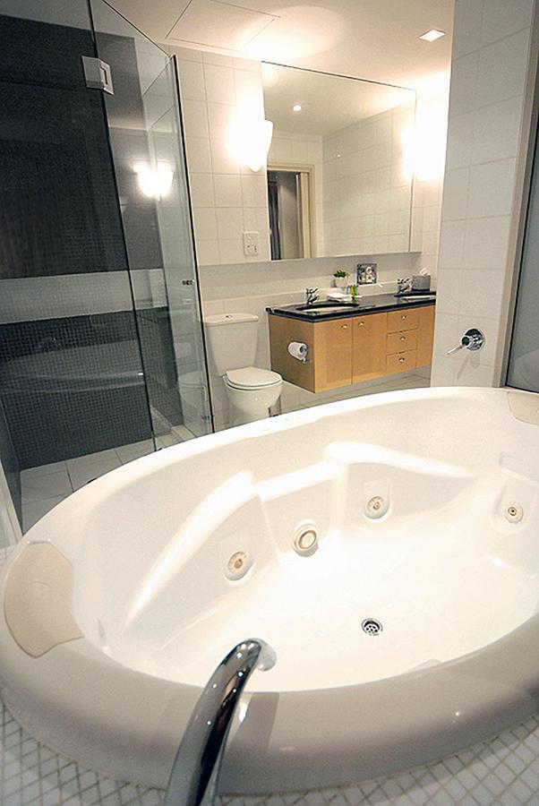 אדלייד La Loft Apartments North Terrace מראה חיצוני תמונה